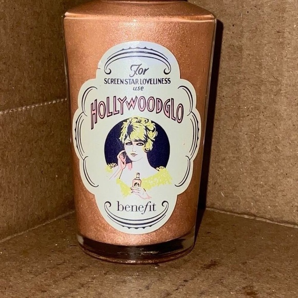 Other - Benefit cosmetics HOLLYWOOD GLO Finishing Touch Facial Glow makeup‎ body face